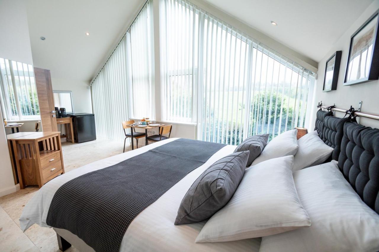 Ecton House Panzió Newport  Kültér fotó