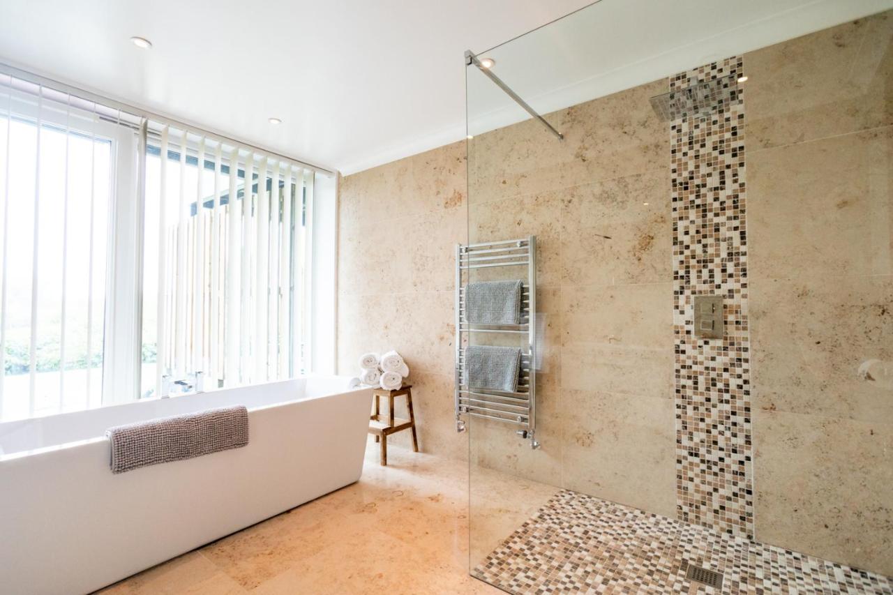 Ecton House Panzió Newport  Kültér fotó